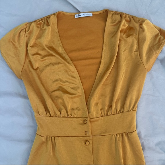 Zara Mustard Satin Deep V Neck Midi Dress - Picture 3 of 3